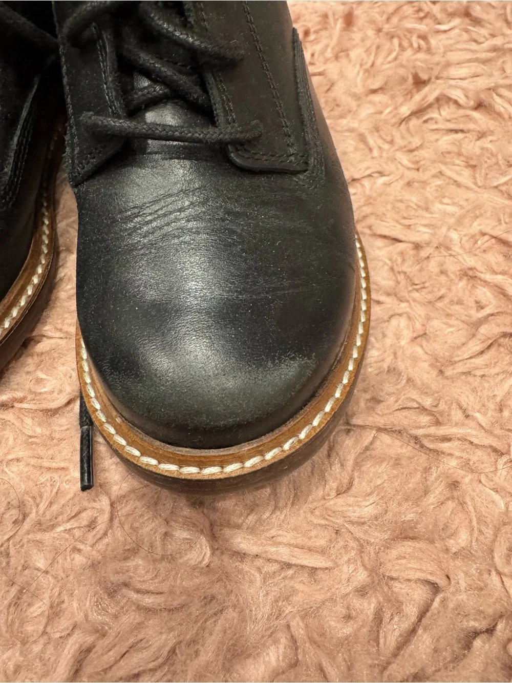 Zara polished black